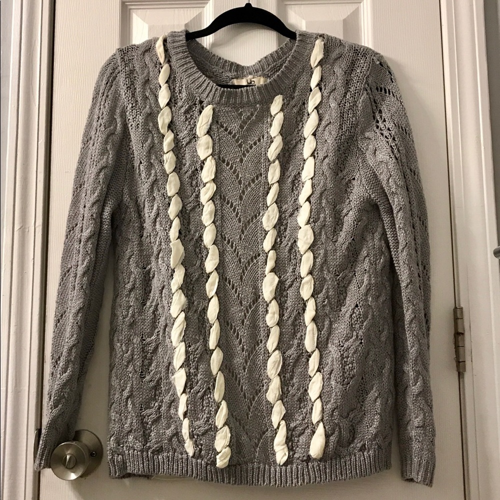 Ya Los Angeles Split Back Sweater Sz M